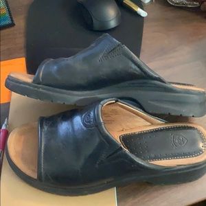 Ariat slide sandals EUC
